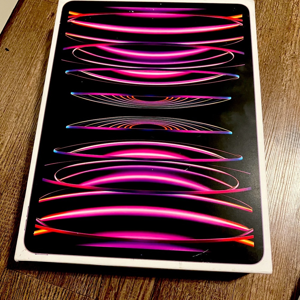 ipad pro 10 inch box